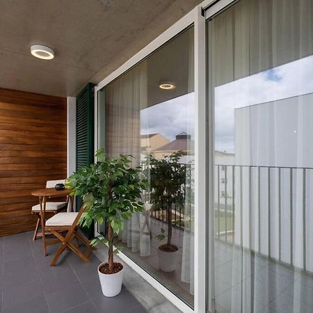 Island Retreat Apt ปอนตาเดลกาดา ภายนอก รูปภาพ